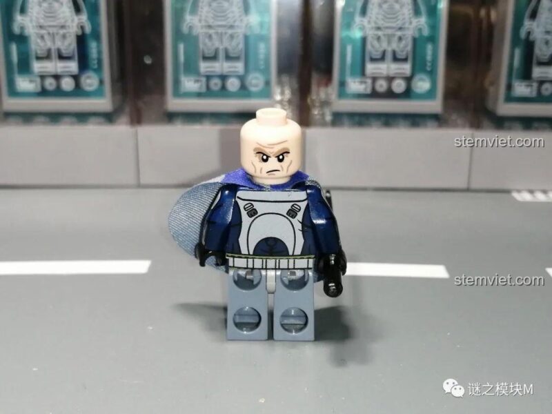 Minifigure Vizsla XINH X0307 với áo choàng và kiếm, bộ đồ chơi Minifigure Star Wars, phù hợp bé trai.