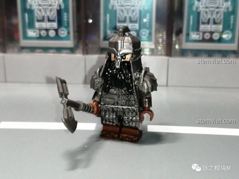 Minifigure chiến binh lùn KORUIT KT1040 cầm giáo và khiên, không liên quan đến sản phẩm XINH X0314
