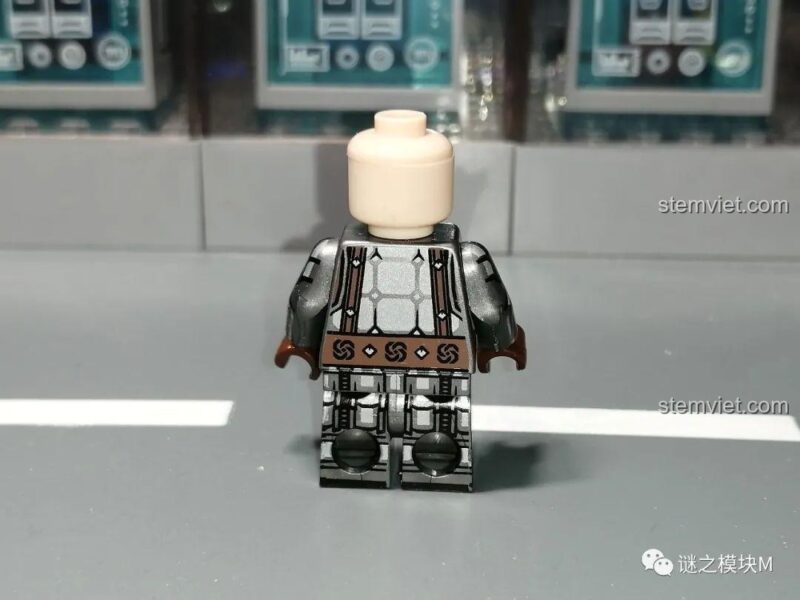 Chi tiết in thân Minifigure Chiến binh Người Lùn KORUIT KT1040