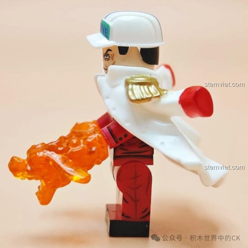 Bộ 8 Mô Hình Nhân Vật One Piece XINH X0353 - Monkey D Garp