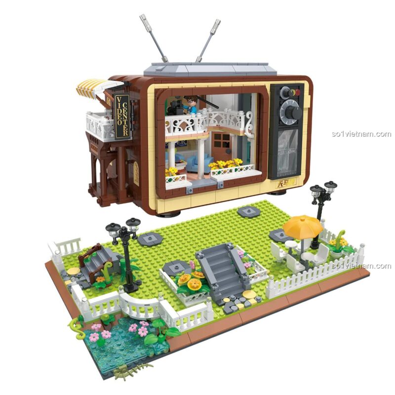 Mô hình TV cổ điển ZHEGAO DZ6018 có phần sân vườn có thể tách rời, tăng khả năng trưng bày và vui chơi.