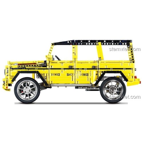 Mô hình xe Mercedes G-Class QL0415 nhìn từ bên hông, bộ xếp hình Xe SUV hạng sang G65 AMG với chi tiết Technic tinh xảo.