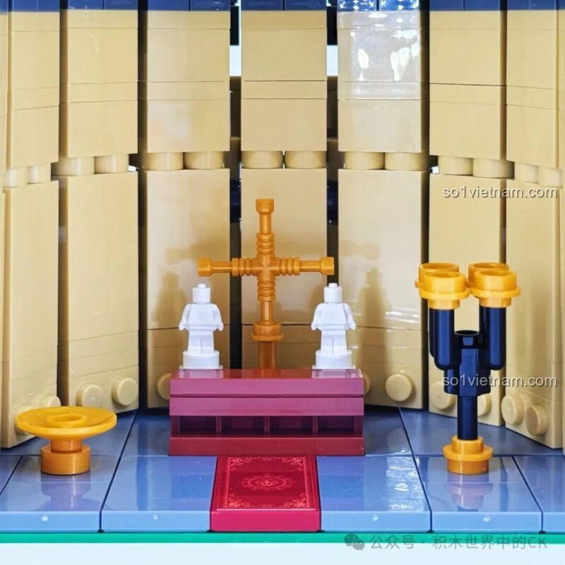 Chi tiết tinh xảo của bộ lắp ghép Nhà thờ Đức Bà Paris BAKA 33213, thể hiện kiến trúc Gothic cổ điển, chất lượng cao