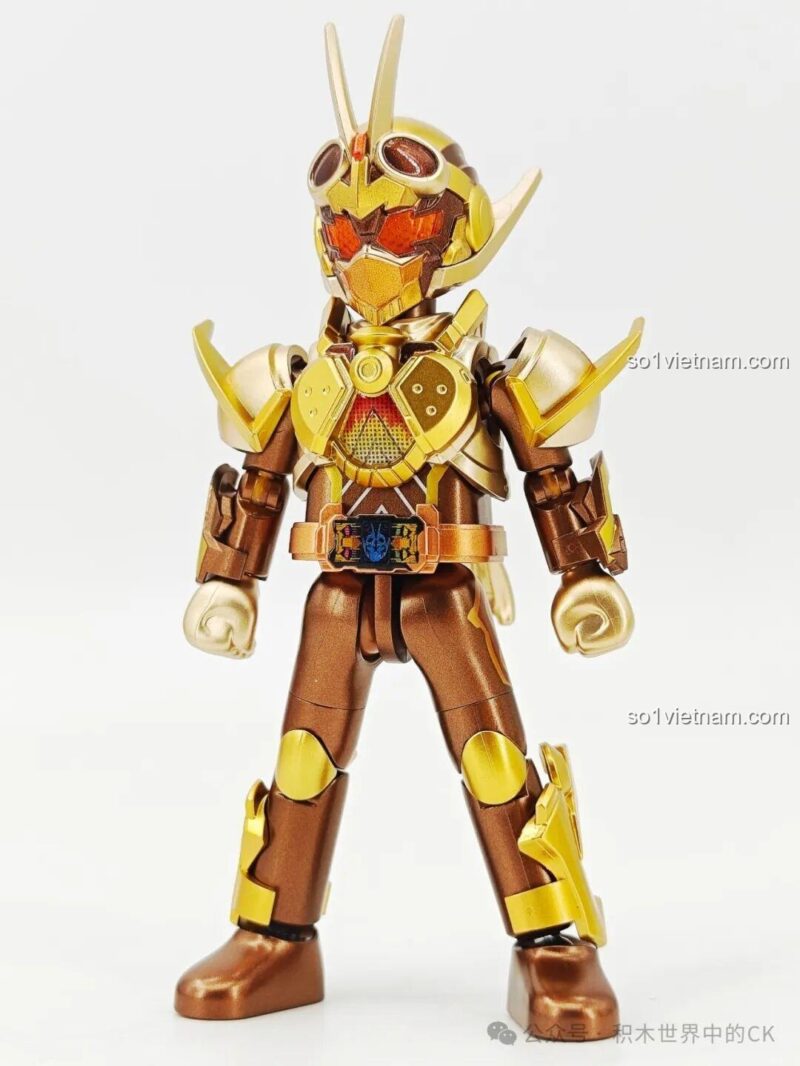 Mô hình Kamen Rider Gotchard phiên bản vàng từ bộ figure 01134.