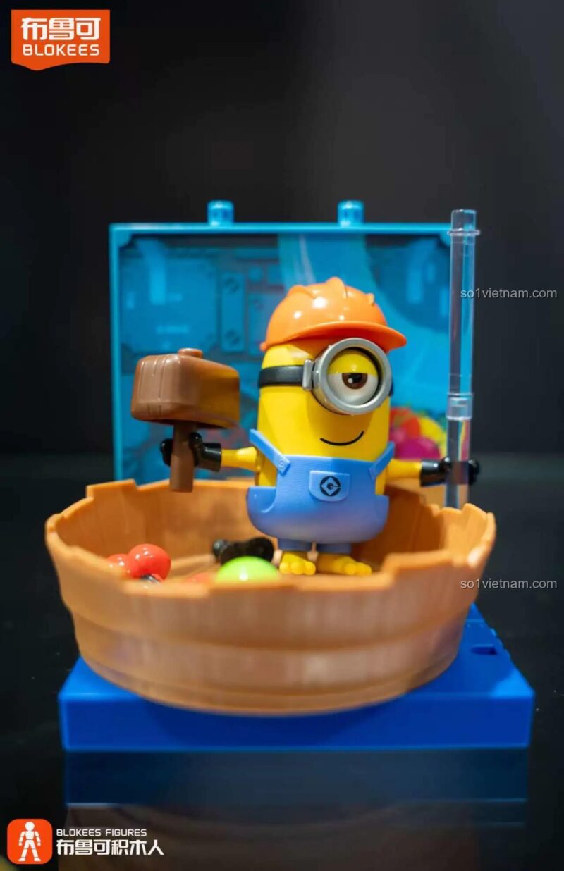 Đồ chơi mô hình Nhà máy mứt Minions BLOKEES với Tiểu Hoàng Nhân Stuart đang làm việc