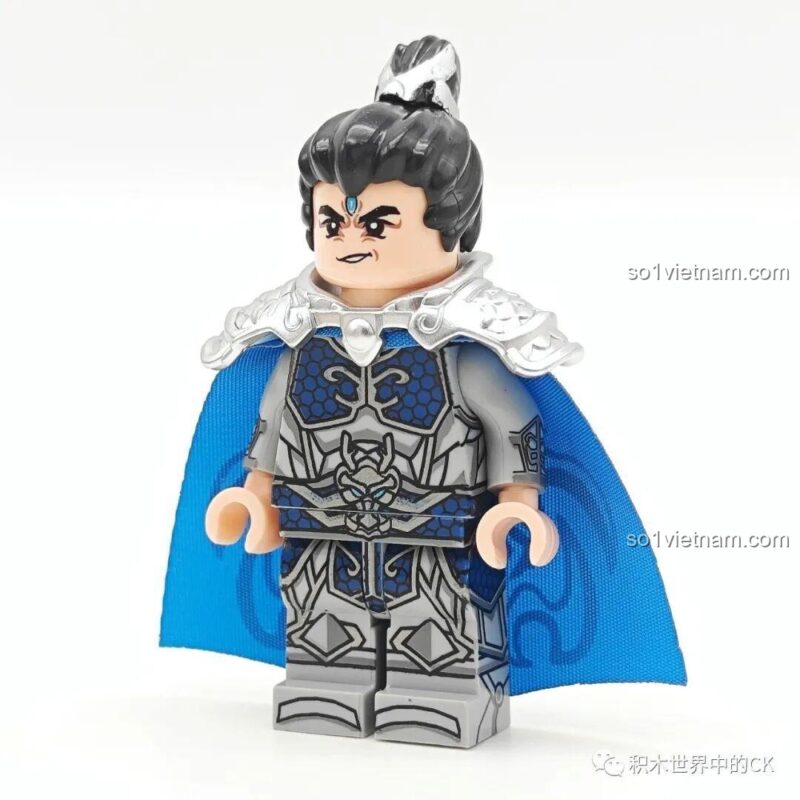 Nhân vật Tôn Ngộ Không với gậy Như Ý, áo vàng, mặt đỏ, khỉn lớn lớn, vòng Kim Cô, mũ vàng và khỉn lớn lớn lớn trong bộ lắp ghép minifigure Decool Giấc Mộng Tây Du