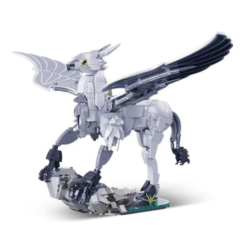 Mô hình Sinh vật Huyền bí Hippogriff DK 7036 lắp ráp từ 698 mảnh, màu trắng xám, phù hợp cho bé 8 tuổi