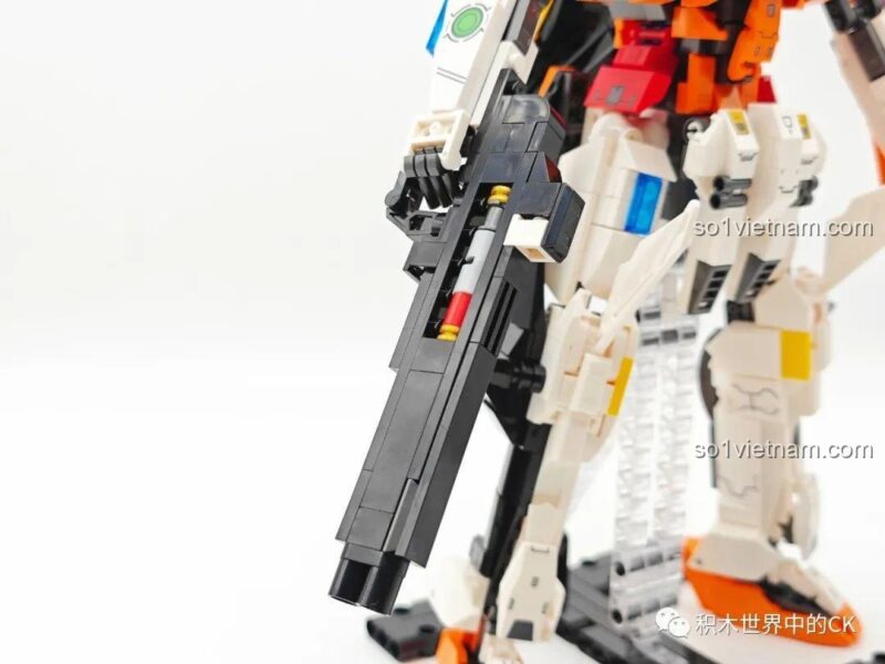 Cận cảnh chân JIESTAR Gundam Kyriosgn-003, đồ chơi mô hình Gundam Chủ Thiên Sứ, khớp nối linh hoạt.