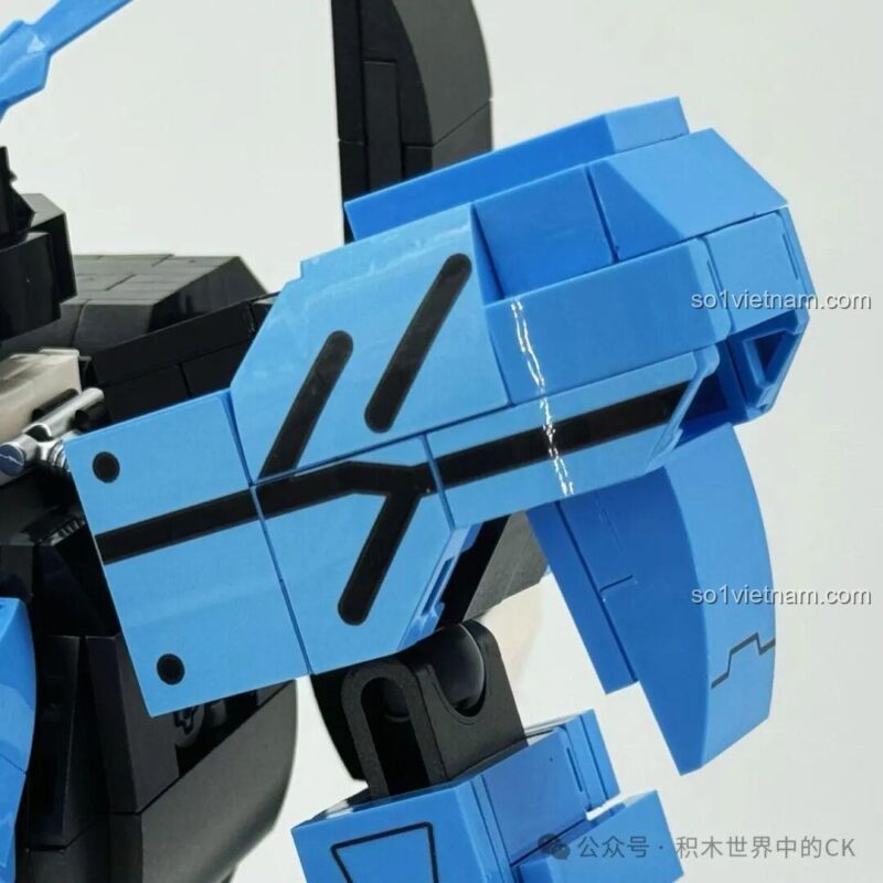 Mecha Vidar JIESTAR58145, Robot Vidar Iron-Blooded lắp ráp - Cận cảnh khớp eo của mô hình Robot Vidar Iron-Blooded JIESTAR 58145, phù hợp bé trai 8 tuổi, giá đáng tiền.