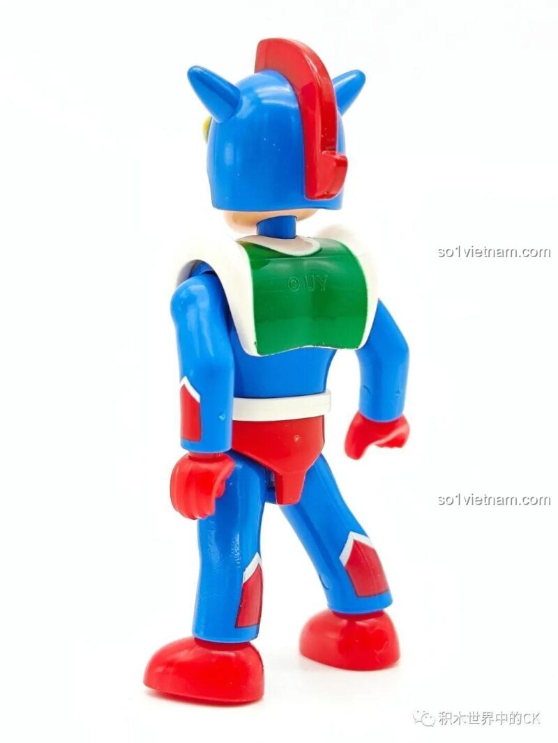 Mô hình xe Action Kamen Keeppley K20617 nhìn từ bên