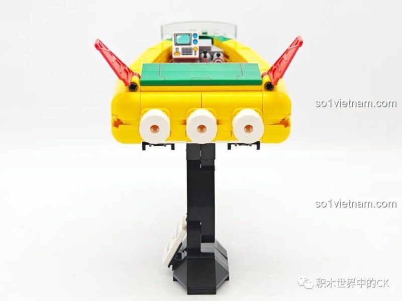 Mô hình xe Action Kamen Keeppley K20617 với cả hai minifigure