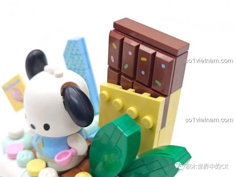 Ảnh chụp chính diện mô hình Pochacco Cupcake K20821 sau khi lắp ráp.