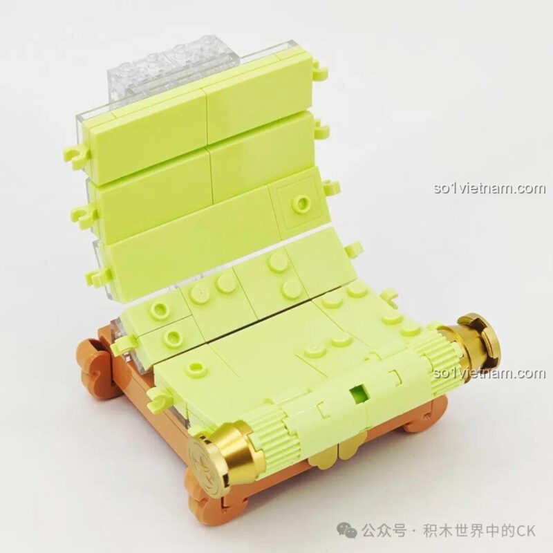 Quá trình lắp ráp mô hình Nanci mùa xuân.