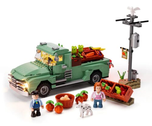 Bộ đồ chơi xe tải nông trại Lumibricks F9016 với 3 minifigures và nông sản
