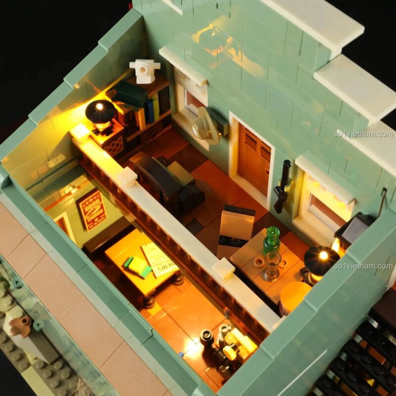 Chi tiết nội thất Cửa hàng Tạp hóa Miền Tây Cổ Lumibricks F9057, kệ hàng, bàn ghế, đồ dùng sinh hoạt, đồ chơi mô hình