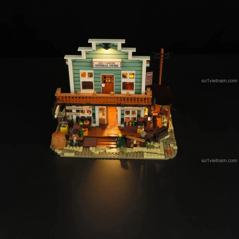 Mô hình Cửa hàng Tạp hóa Miền Tây Cổ Lumibricks F9057 với đèn LED bật sáng trong bóng tối, tạo không khí huyền ảo, đồ chơi lắp ráp cao cấp