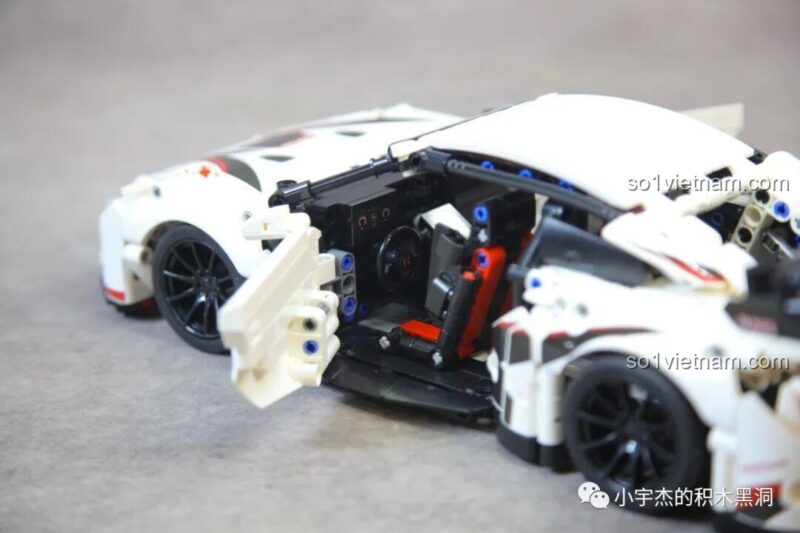 Nội thất đồ chơi mô hình 22 Mei Ji Siêu Xe GT với cửa mở, chi tiết tinh xảo, đồ chơi lắp ghép cho con trai 12 tuổi