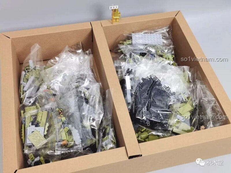 Mặt sau hộp đồ chơi xây dựng Panlos Brick 632012, mô tả chi tiết các tính năng và thông số kỹ thuật.