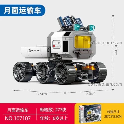 Cận cảnh bộ lắp ghép Xe Vận Tải Mặt Trăng Sembo 107107 với các chi tiết sắc nét, bánh xe địa hình và tấm pin năng lượng mặt trời.