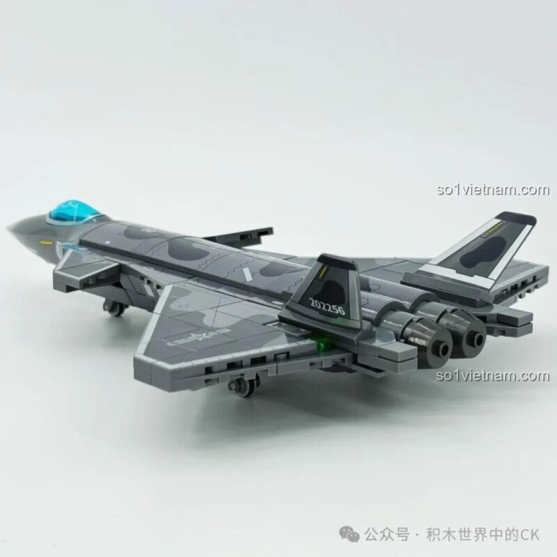 bộ lắp ghép Mô Hình Dây Chuyền Sản Xuất Máy Bay J-20 Sembo, máy bay J-20 hoàn chỉnh từ phía sau, chất lượng tốt, đáng tiền cho bé trai 6 tuổi