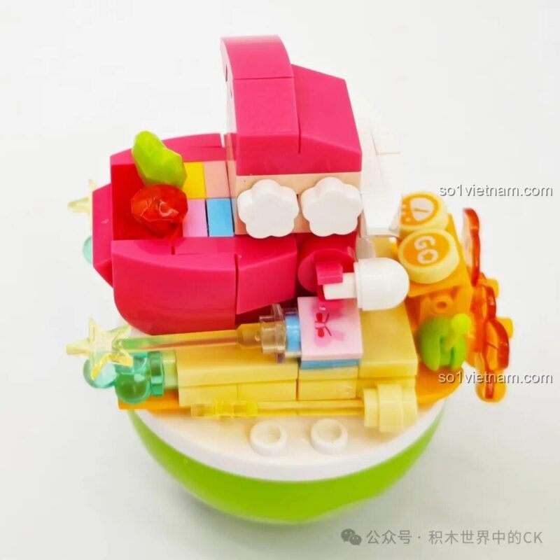 Mô hình lật đật Ông Già Noel Giao Quà SEMBO 605038 từ phía sau, bộ lắp ghép Ông Già Noel, đồ chơi Giáng Sinh cho bé 6 tuổi