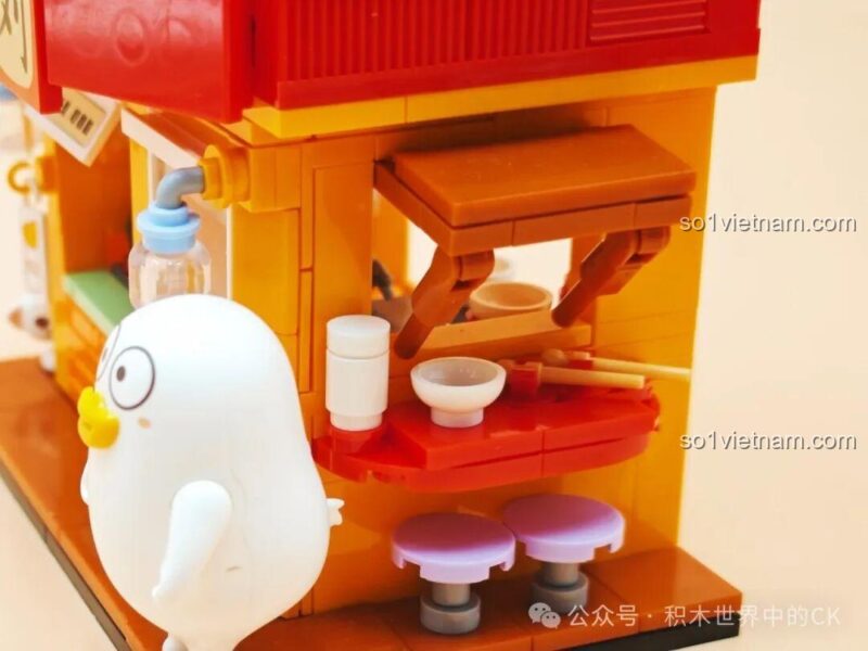 Cận cảnh mặt trước bộ lắp ghép 18, đồ chơi lắp ghép Mô hình Quán Mì