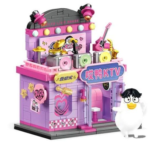 Bộ đồ chơi KTV Vịt Ai SEMBO 612021 với thiết kế hai mặt độc đáo, nội thất chi tiết, nhân vật Vịt Lưu Nhỏ dễ thương, giá tốt cho bé gái 6 tuổi.