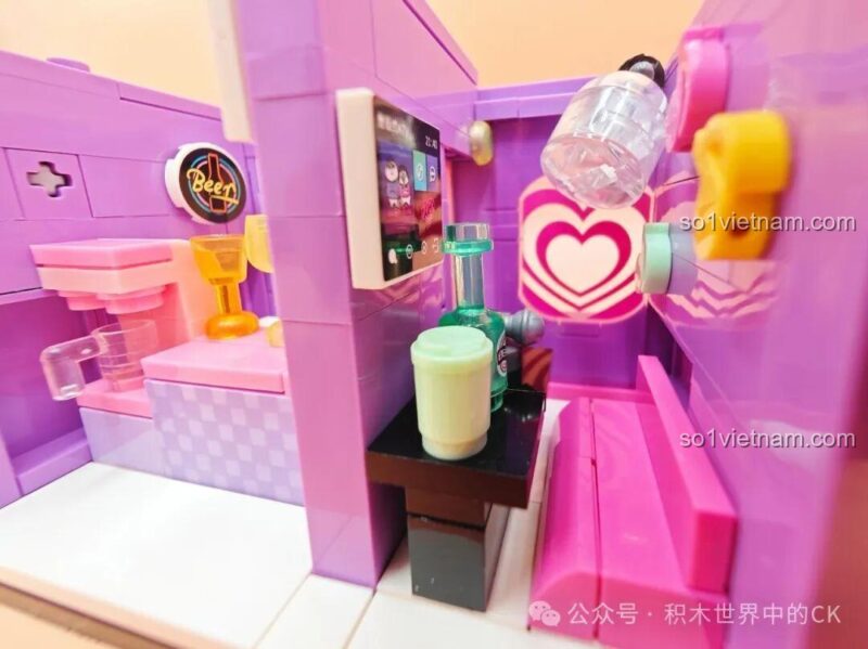 Mặt sau hộp Cửa hàng KTV Vịt Ai 612021, giá tốt cho bé gái 6 tuổi.