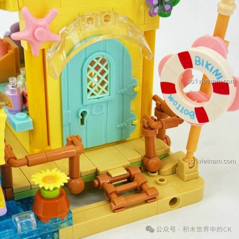 Mô hình và hộp sản phẩm SEMBO 612219 và 612220 đặt cạnh nhau