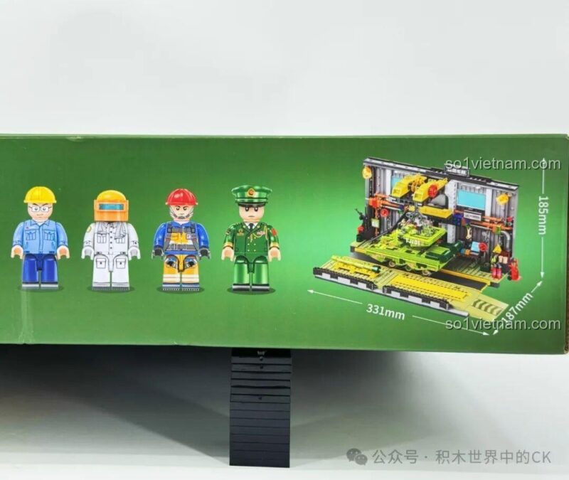Hộp bộ đồ chơi Sembo Block 203189, hiển thị 4 minifigures và kích thước mô hình, chất lượng cao cho bé trai 8 tuổi