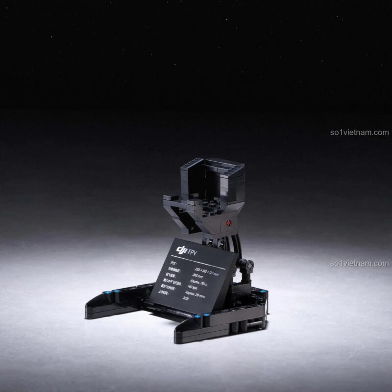 Chi tiết chân đế trưng bày của mô hình Drone DJI FPV lắp ghép Star Castle 32010