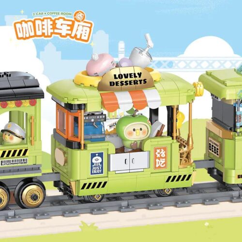 Ảnh chụp chính diện bộ lắp ghép Toa Cà Phê của Đoàn Tàu Thời Gian Vẹt BEBE TC1737. Mô hình có màu xanh lá cây chủ đạo, với nhân vật Vẹt BEBE đáng yêu. Sản phẩm phù hợp cho bé gái 8 tuổi.