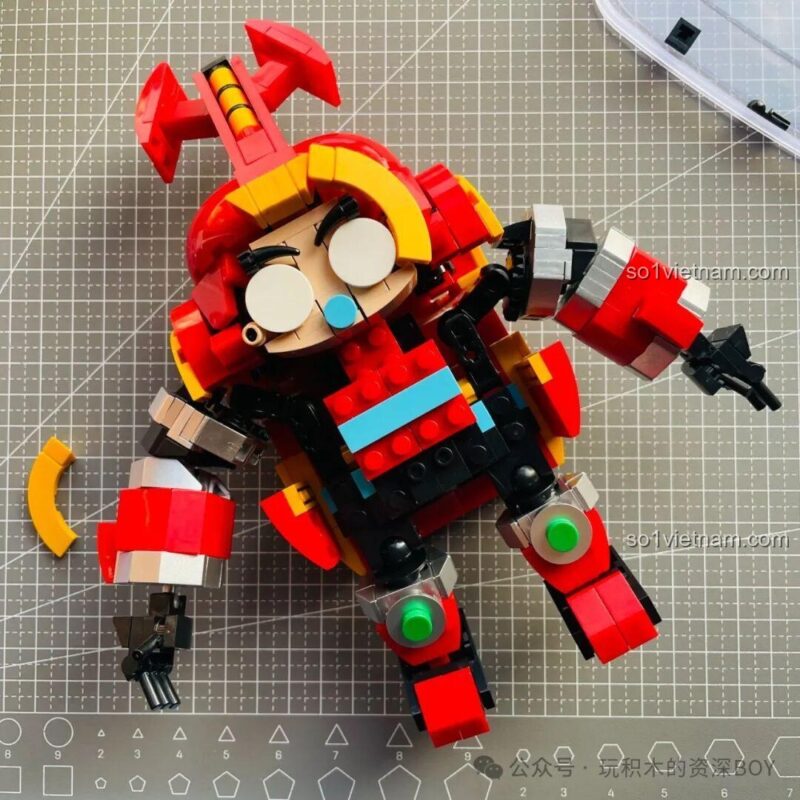Mô hình Robot Kabutack L8004 đã hoàn thiện, nhìn từ phía sau.