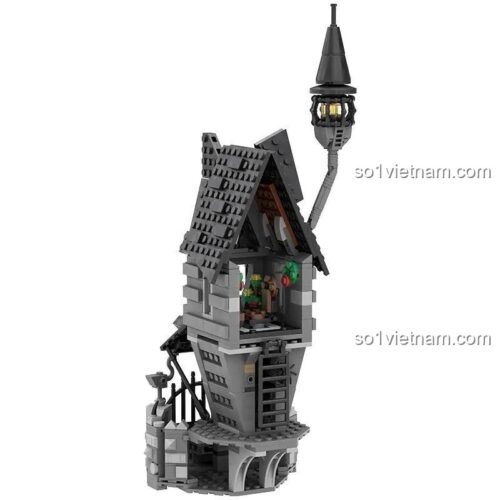 Mô hình Nhà ma Halloween 66007 nhìn từ bên cạnh, chi tiết nội thất bên trong, đồ chơi sáng tạo giá rẻ.