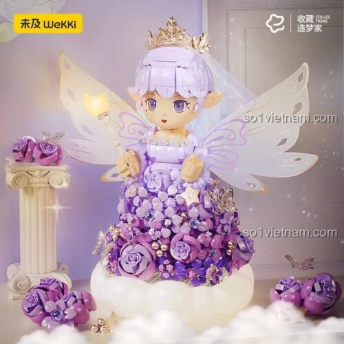 Mô hình Nàng Tiên Ước Nguyện Wekki 517208 hoàn chỉnh với váy hoa tím và trắng, đôi cánh trong suốt, ngồi trên mây, có đèn LED
