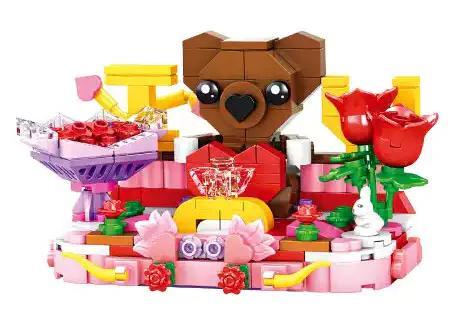 Ảnh chụp mô hình lớn Hẹn Ước Lãng Mạn sau khi ghép từ 12 bộ nhỏ của bộ lắp ghép WOMA C1022. Món quà Valentine ý nghĩa cho bé gái 6 tuổi, giá rẻ.