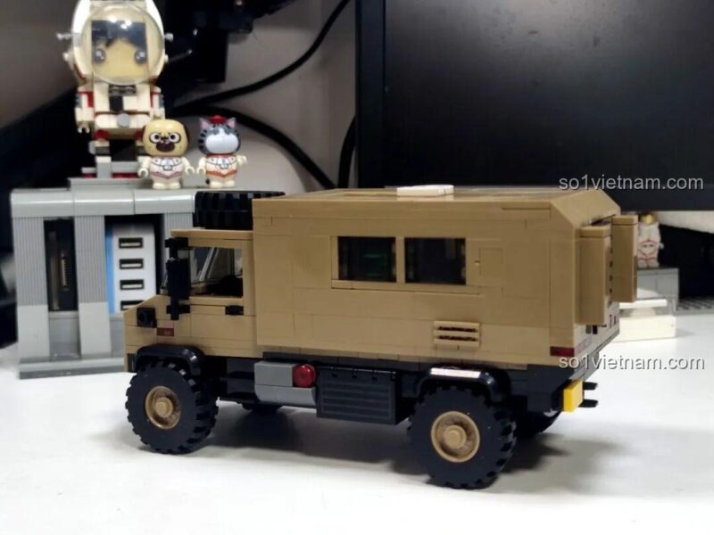 Mô hình hoàn thành bộ lắp ghép Xbert 66009, Xe Địa Hình Unimog U4000, cho con trai 14 tuổi, chất lượng cao