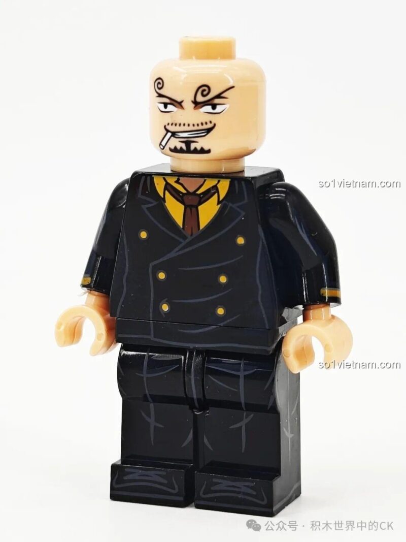 Minifigure Smoker trong bộ X0356 của 欣宏XINH, thể hiện sự uy nghiêm của một Đô đốc Hải quân với điếu xì gà và áo khoác đặc trưng.