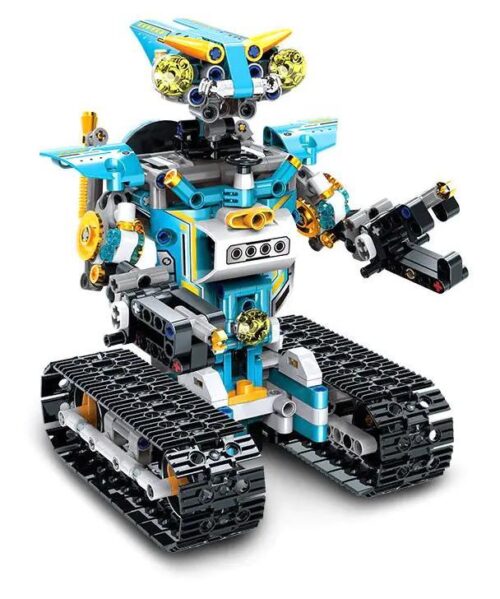 Hình ảnh chi tiết bộ lắp ghép Robot lập trình Yonglexing 11037 ở dạng robot, một món đồ chơi STEM giá rẻ cho con trai 12 tuổi.