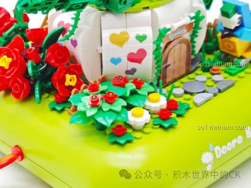 Mô hình Ngôi nhà chim hoa ZHEGAO 663014 có đèn LED sáng, đồ chơi mô hình hoa lá, tạo không gian ấm cúng.