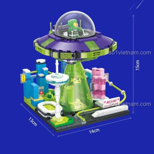 Mặt sau hộp bộ xếp hình Đĩa bay bắt cóc bò ZHEGAO HT1008, 452 chi tiết, sản xuất tại Trung Quốc.