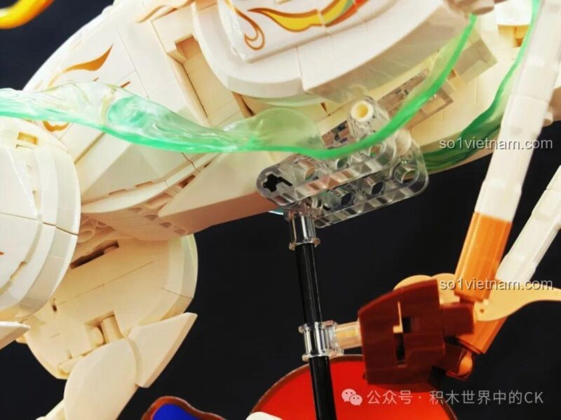 Mô hình Cửu Sắc Lộc Zoin GK301 khi bật đèn kem, bộ xếp hình đồ chơi sáng tạo cho bé 6 tuổi